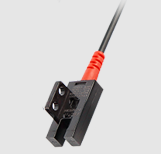 677槽型光电(图1)